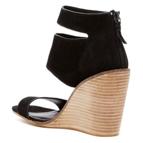 NEW Black Genuine Leather Thick Ankle Strap Sandal - Picture 7 of 8